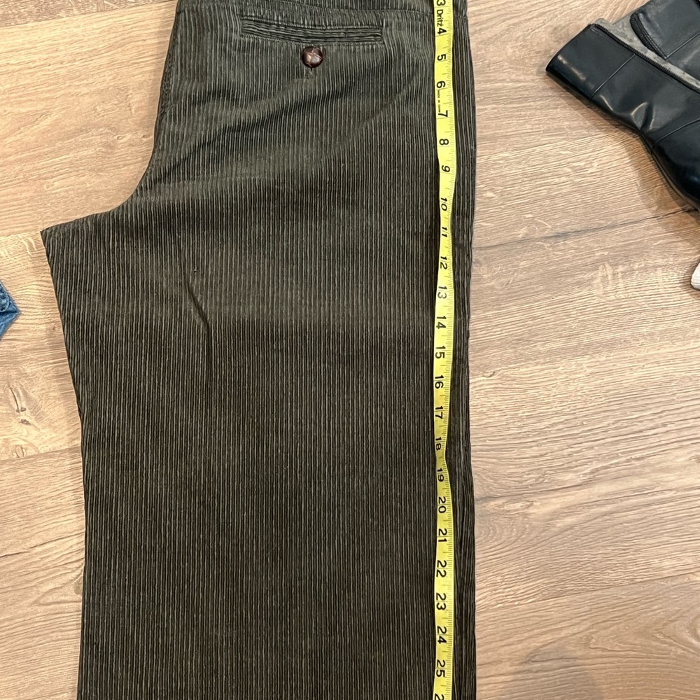 Women's Dark Green Corduroy Capris